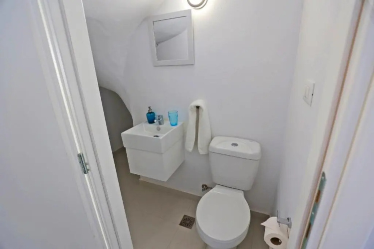 Xenos Villa 7 With a Private Pool Near the sea