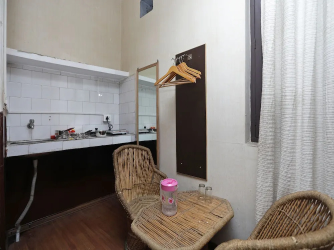 OYO 13691 Home River View 1BHK vashisht Manali