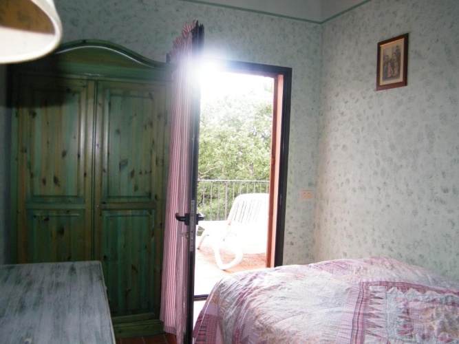 2 Bedrooms Sextuple Apartment with garden view
