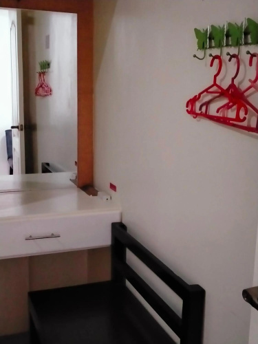 V.F. Riton Apartelle