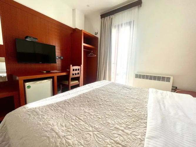 City 5 Hotel