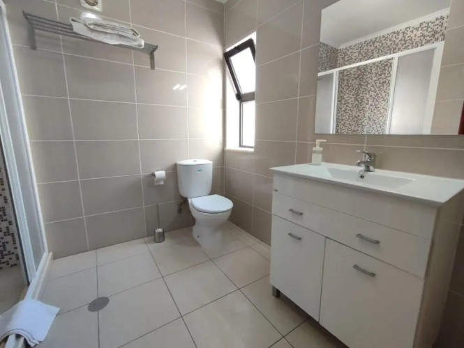 Apartamento V2 Pedro - By Bedzy