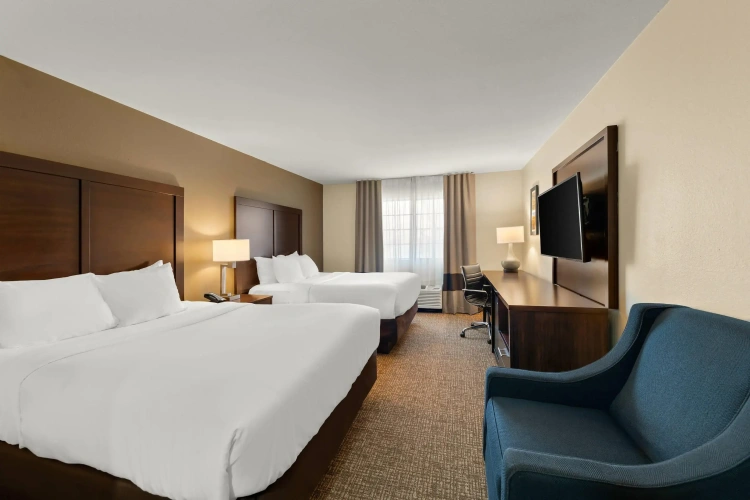 Standard Quadruple room
