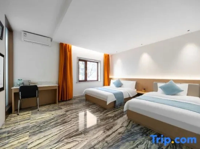 Standard Double Family room