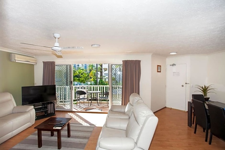 2 Bedrooms Apartment with balcony
