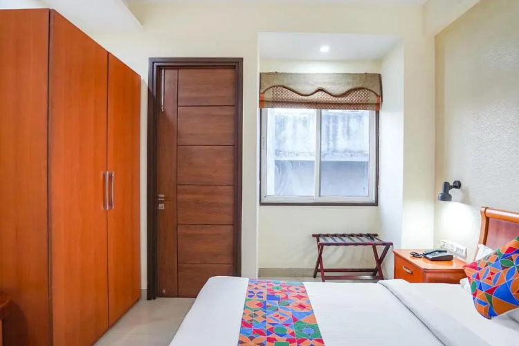 FabExpress Qotel