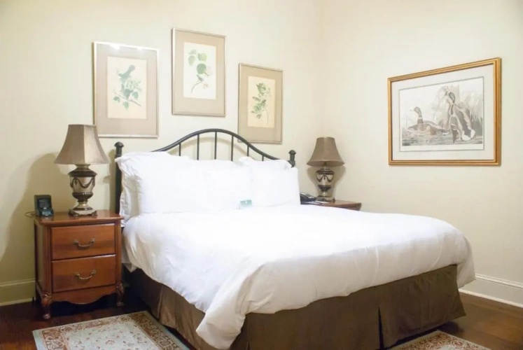 2 Bedrooms Cottage