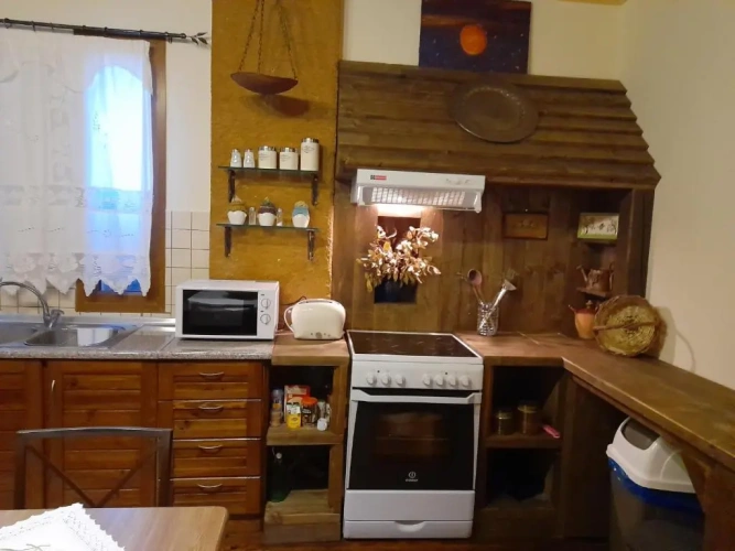 2 Bedrooms Villa