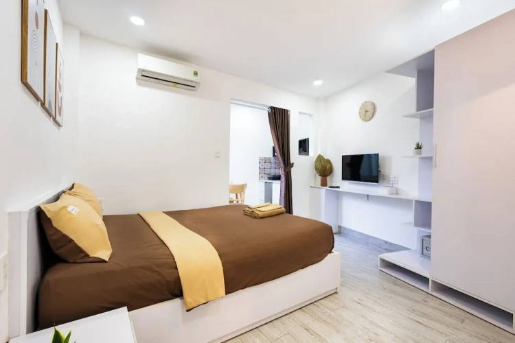 Premium Double Studio