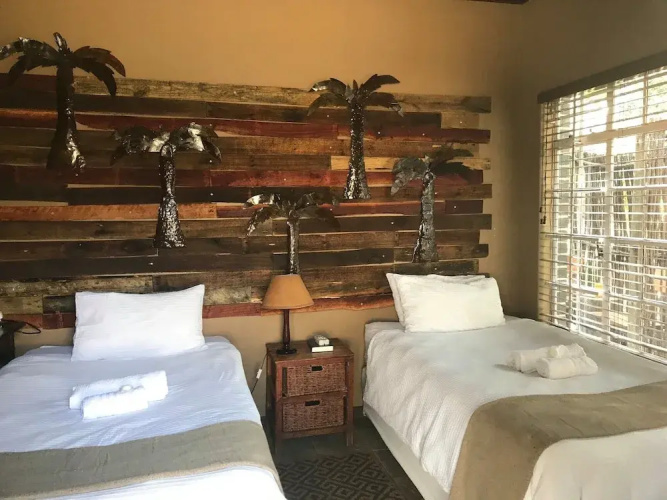 Simoni Guest House