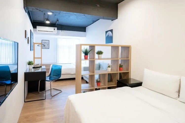 Deluxe Quadruple room
