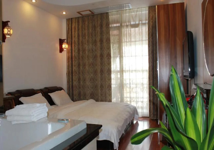 Bamboo House Resort
