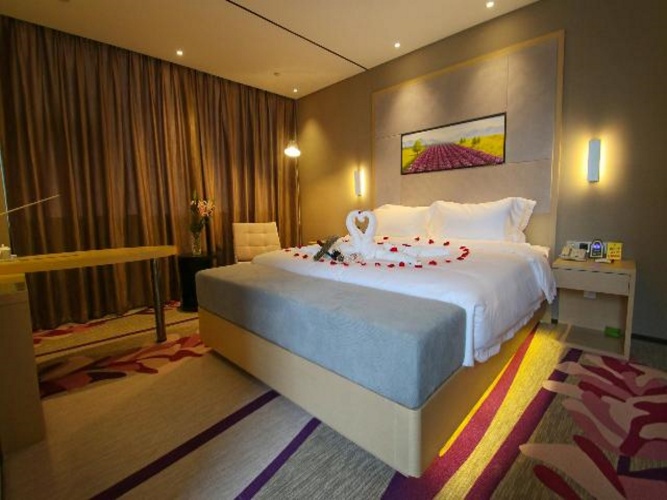 Deluxe Double Suite
