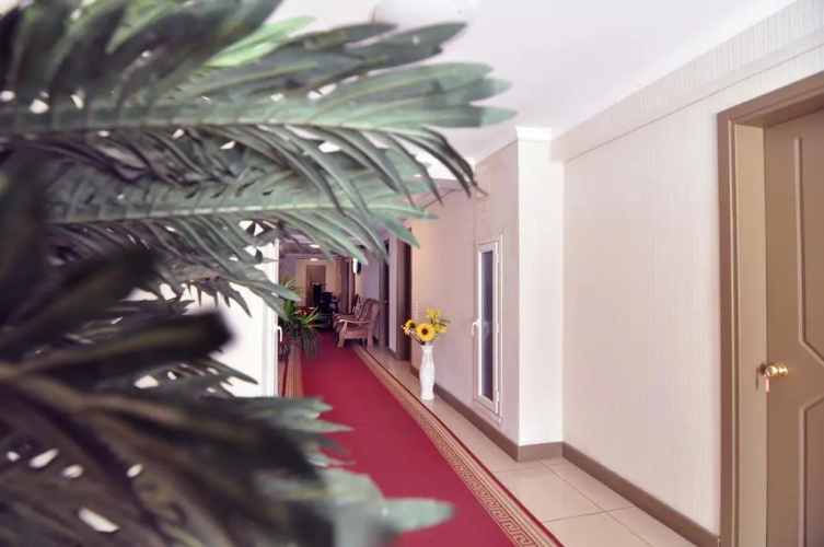 Sun Rise Hotel