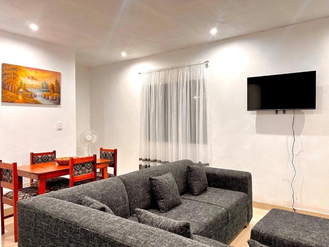 2 Bedrooms Cottage