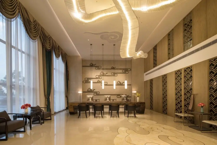 Ramada Zhenjiang City Center