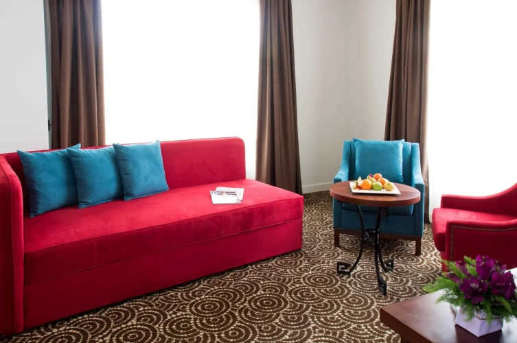 Deluxe Twin Suite