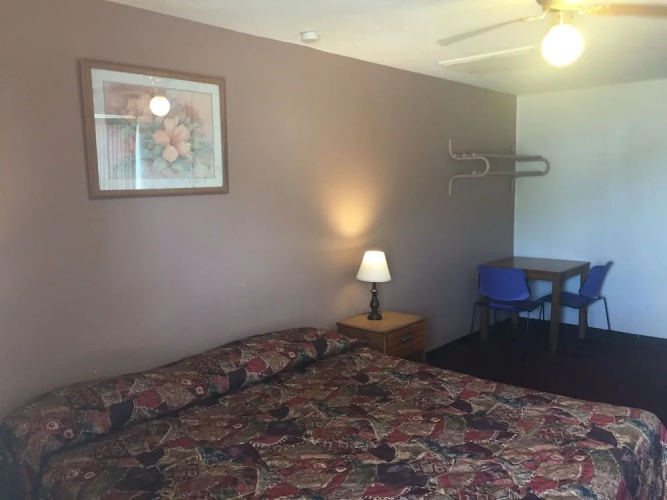 Starlite Motel