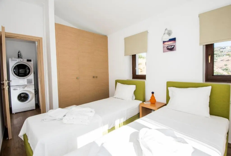 Maris Luxury Villas