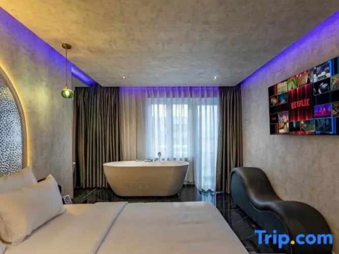 Premium room