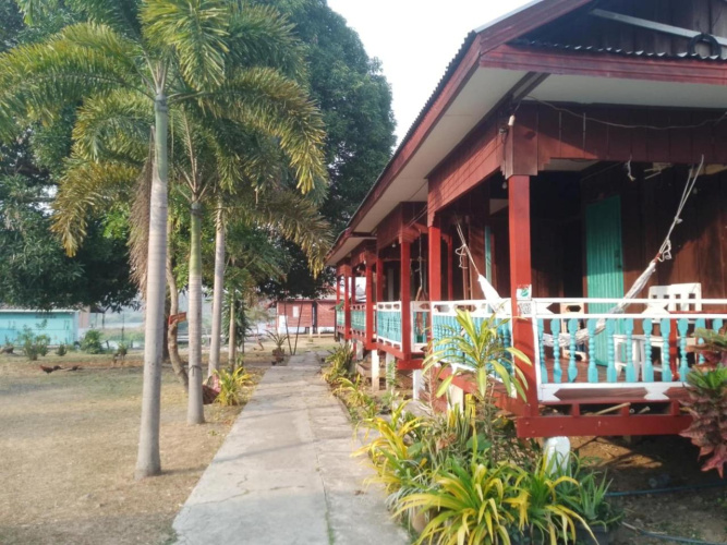 Mr. B Guesthouse