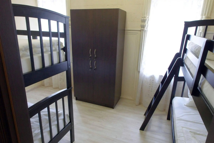 New Life Luxury Hostel