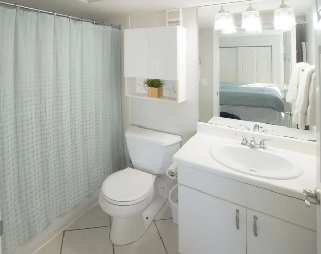 Gulf Shore Condo #105 - 2 Br condo by RedAwning