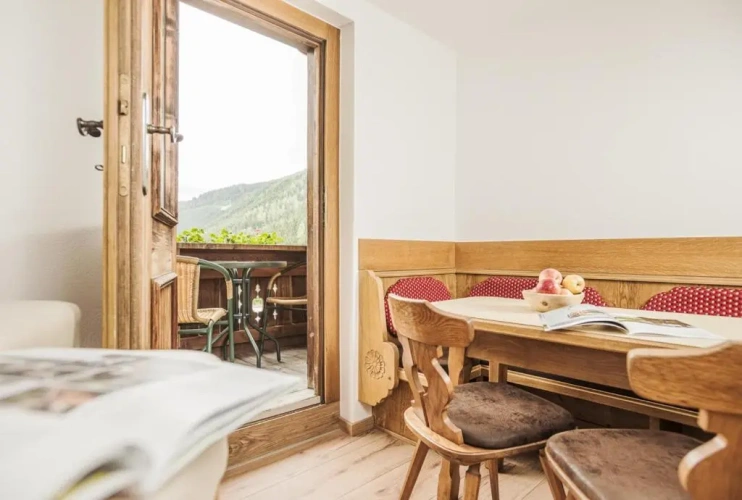 2 Bedrooms Apartment with balcony