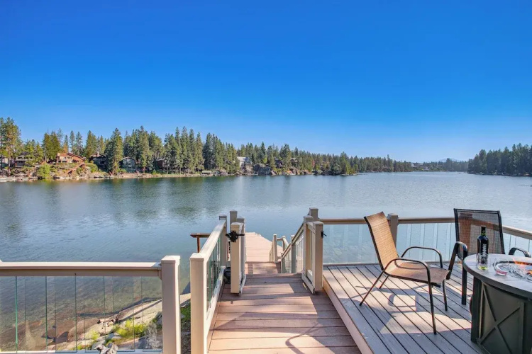 Spokane River Access & Fire Pit: Post Falls Cabin
