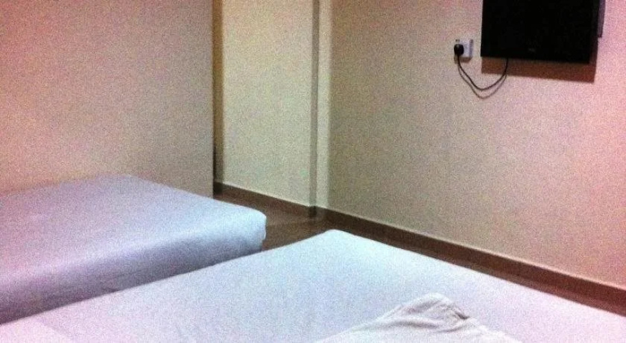 Rez Motel