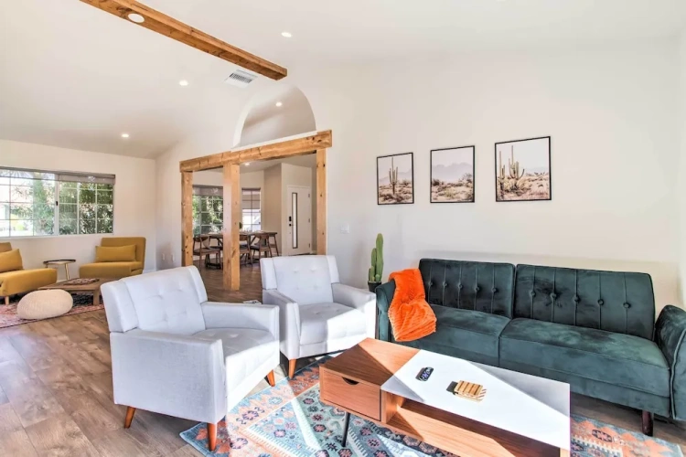 3 Bedrooms Cottage