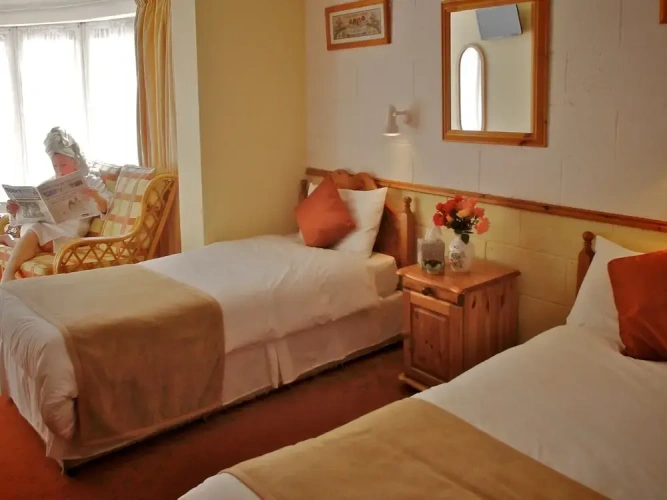 Comfort room