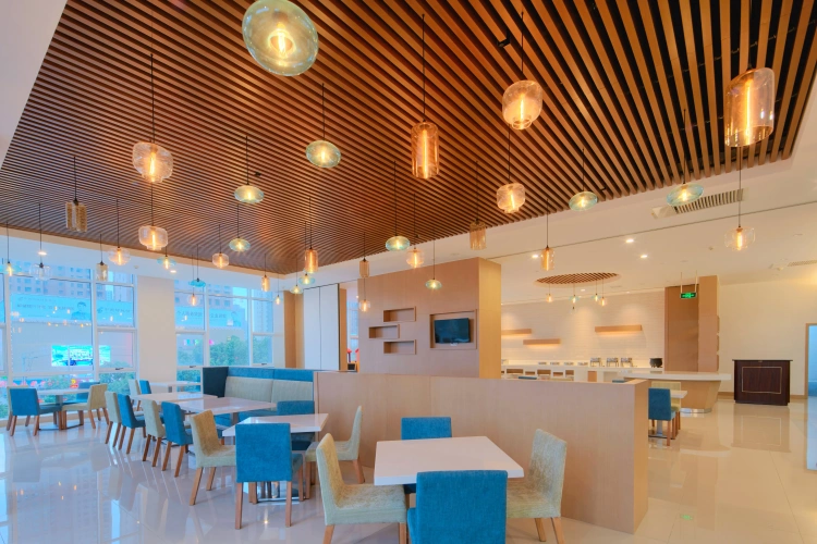 Holiday Inn Express Luoyang Yichuan