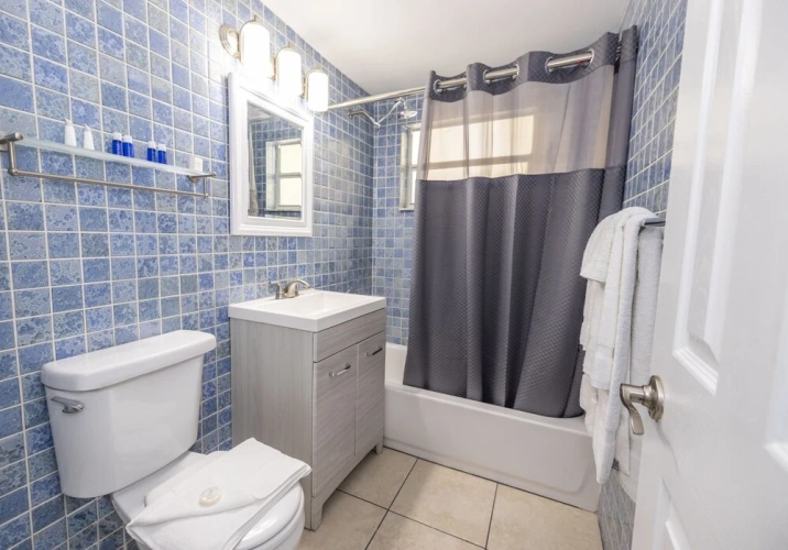 Quadruple Junior Suite