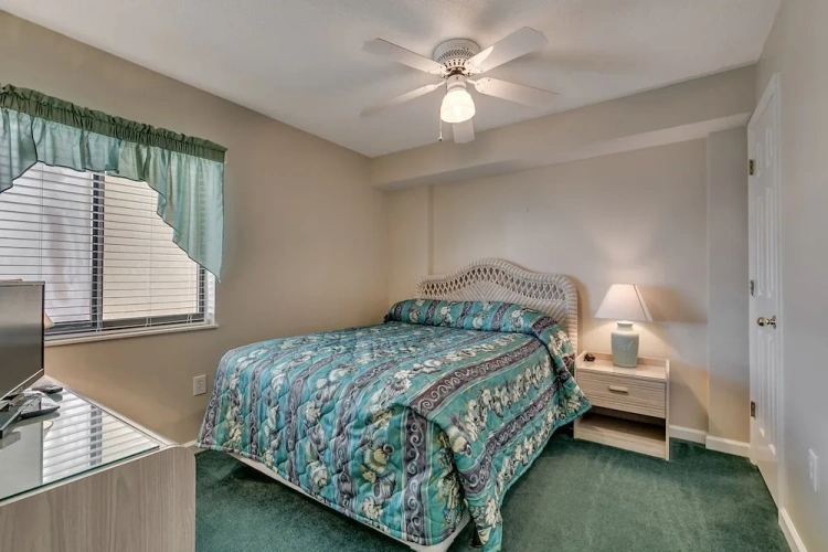 3 Bedrooms Standard room beachfront