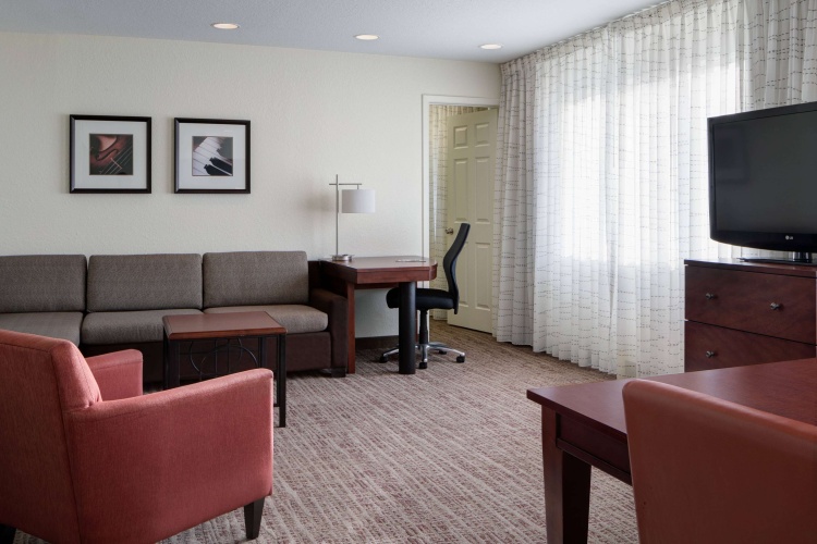 1 Bedroom Executive Double Suite