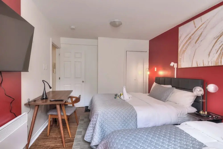 Apartment & Studio