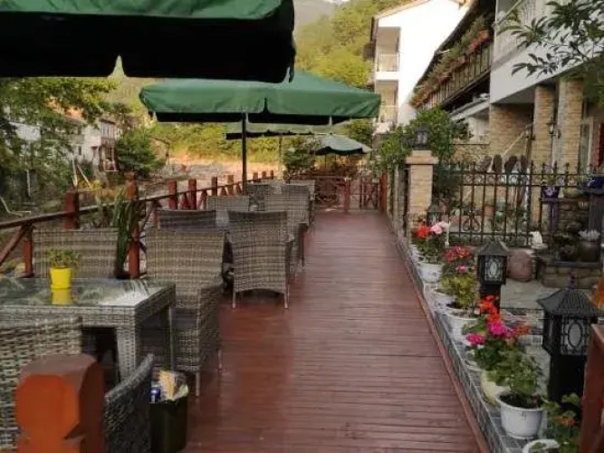 Qixi Guesthouse