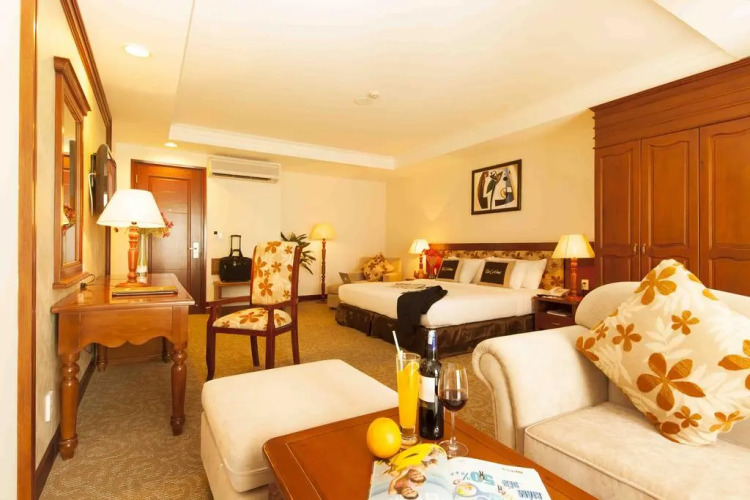 TTC Hotel Deluxe Tan BinhOver view