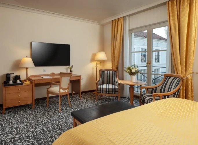 Superior Twin room with view