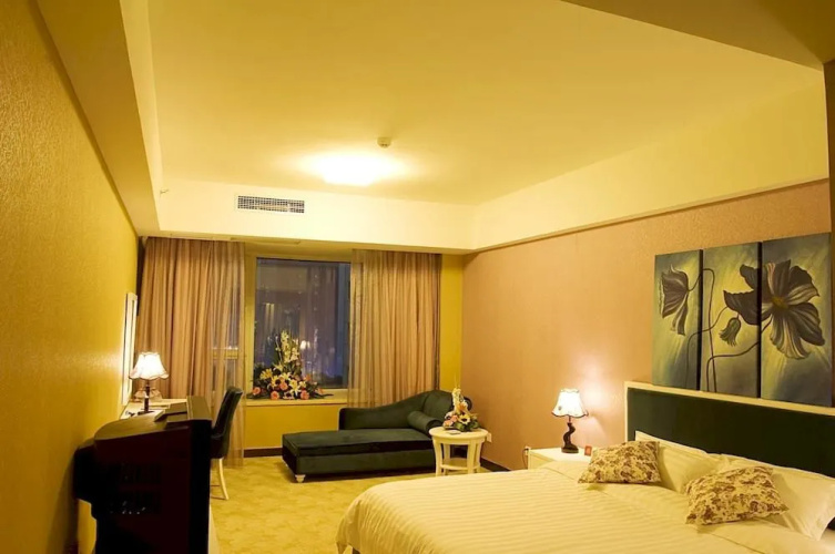 Chengdu Blessden City Hotel