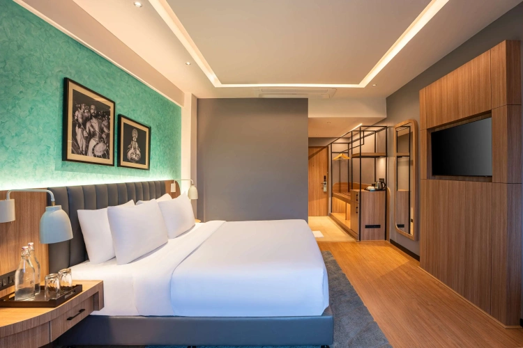 Superior room