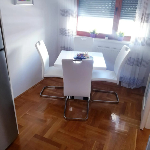 Apartman Aura