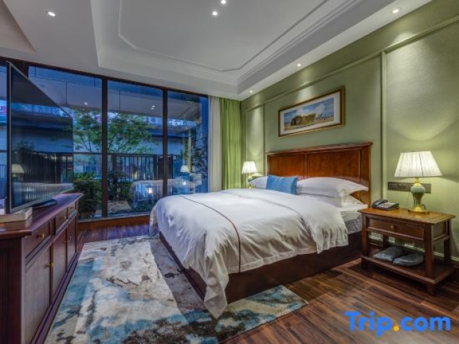 Executive Double room with garden view