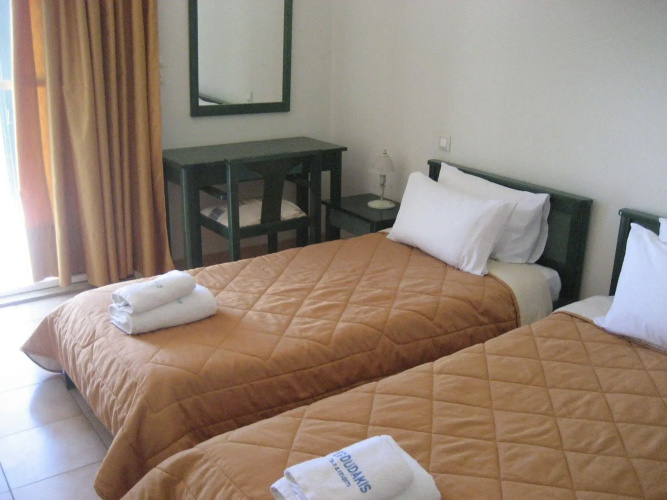 Kyveli Apartments