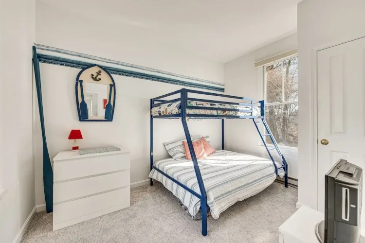 2 Bedrooms Cottage