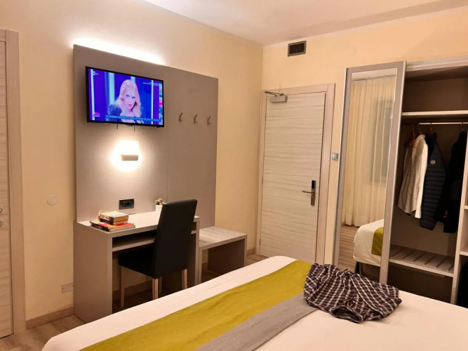 Hotel Aurora