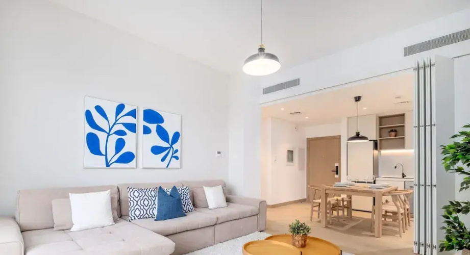 LUX  The Le Pont Sea View Suite