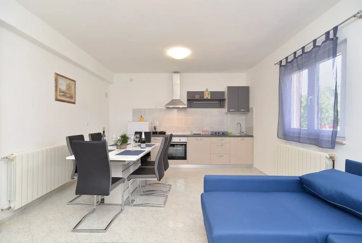 2 Bedrooms Standard Apartment