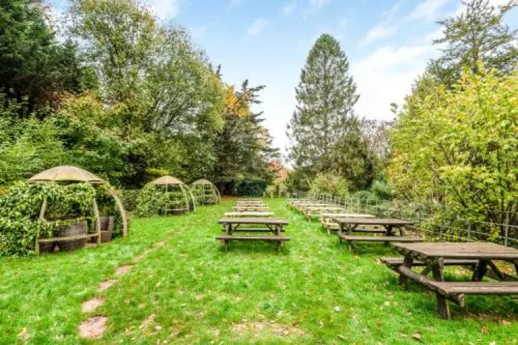 Innkeeper's Lodge Godalming